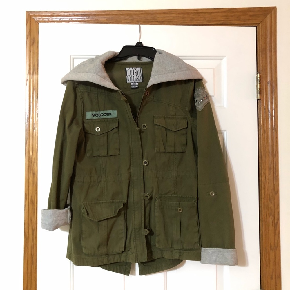 ‼️Closeout‼️ 
Volcom Army Green Jacket